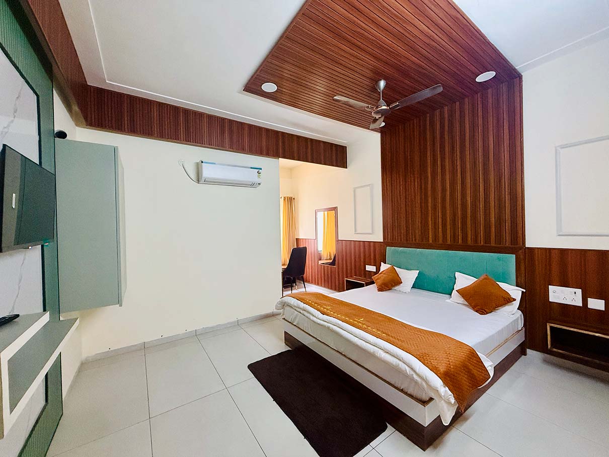 executive-room-side1-view-dharmastay-delight-palace-khatoo-dhramshala